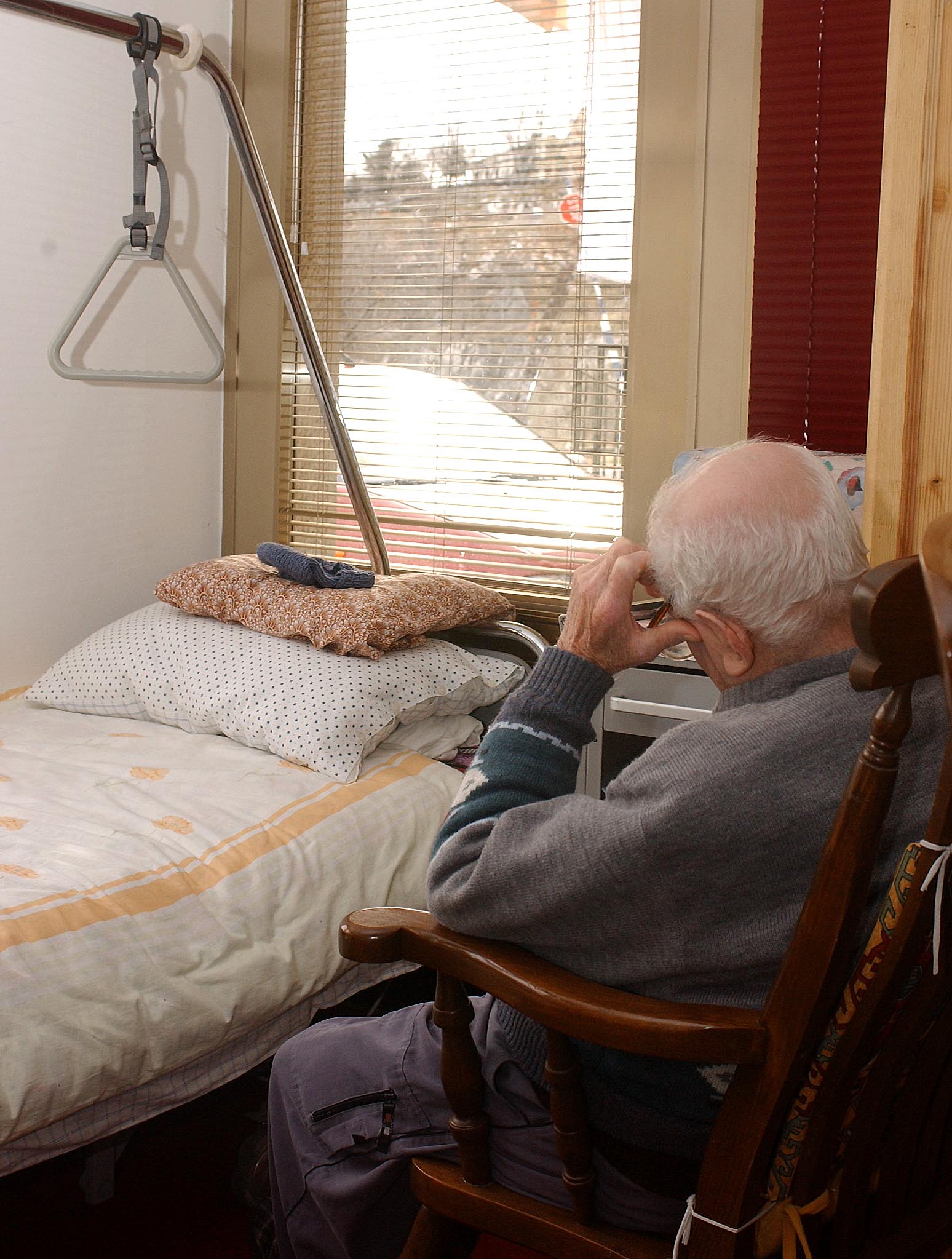 U zakonu bi vrlo detaljno moralo biti određeno što treba zadovoljiti dom koji skrbi za starije osobe te redovito raditi evaluaciju na način kako se to radi u županijskim domovima / Foto Roni BRMALJ