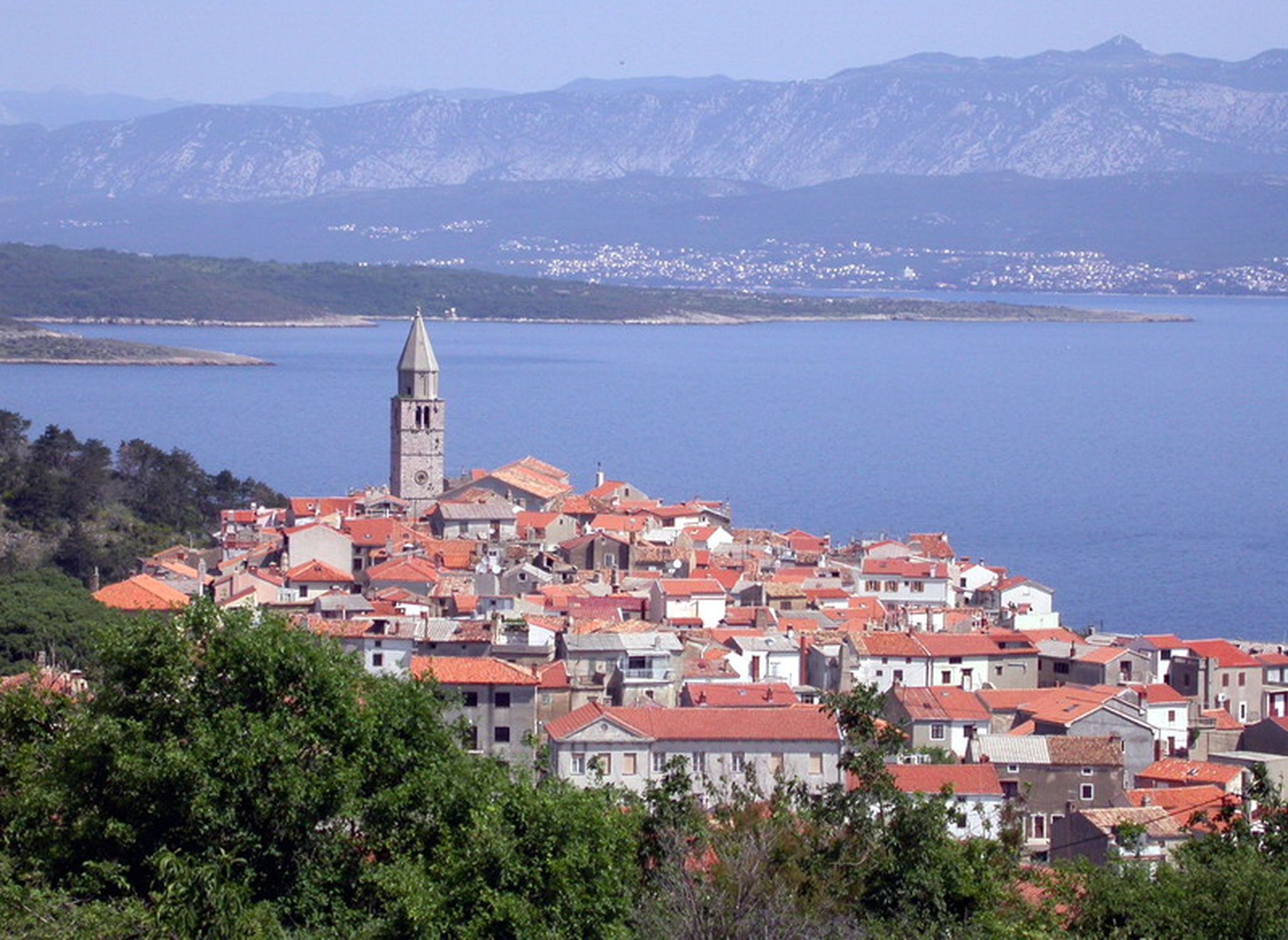 Žitelji Krka bolje će moći upoznati Vrbnik, snimio MLaden TRINAJSTIĆ