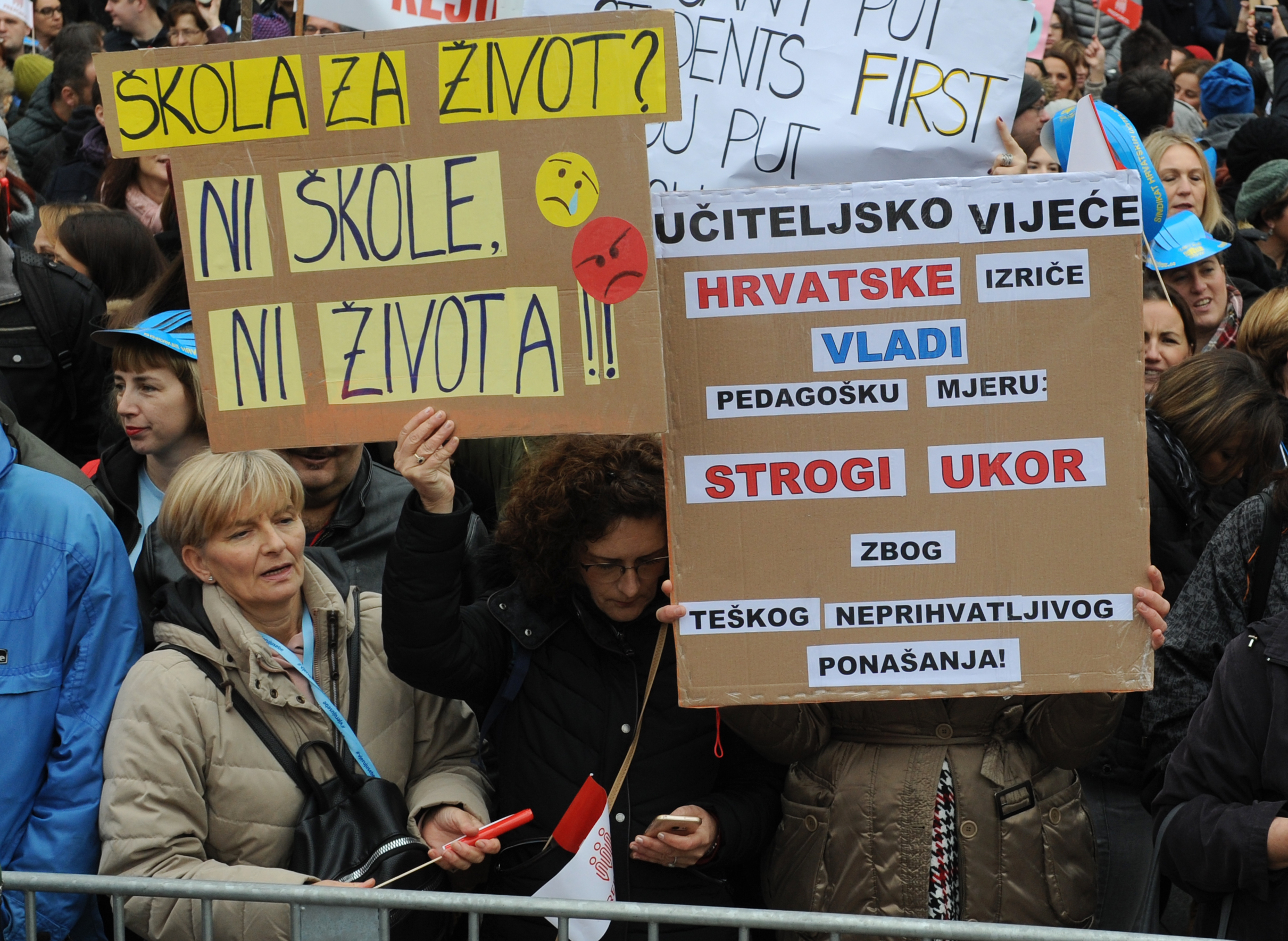 Prosvjed nastavnika u Zagrebu / Snimio Darko JELINEK