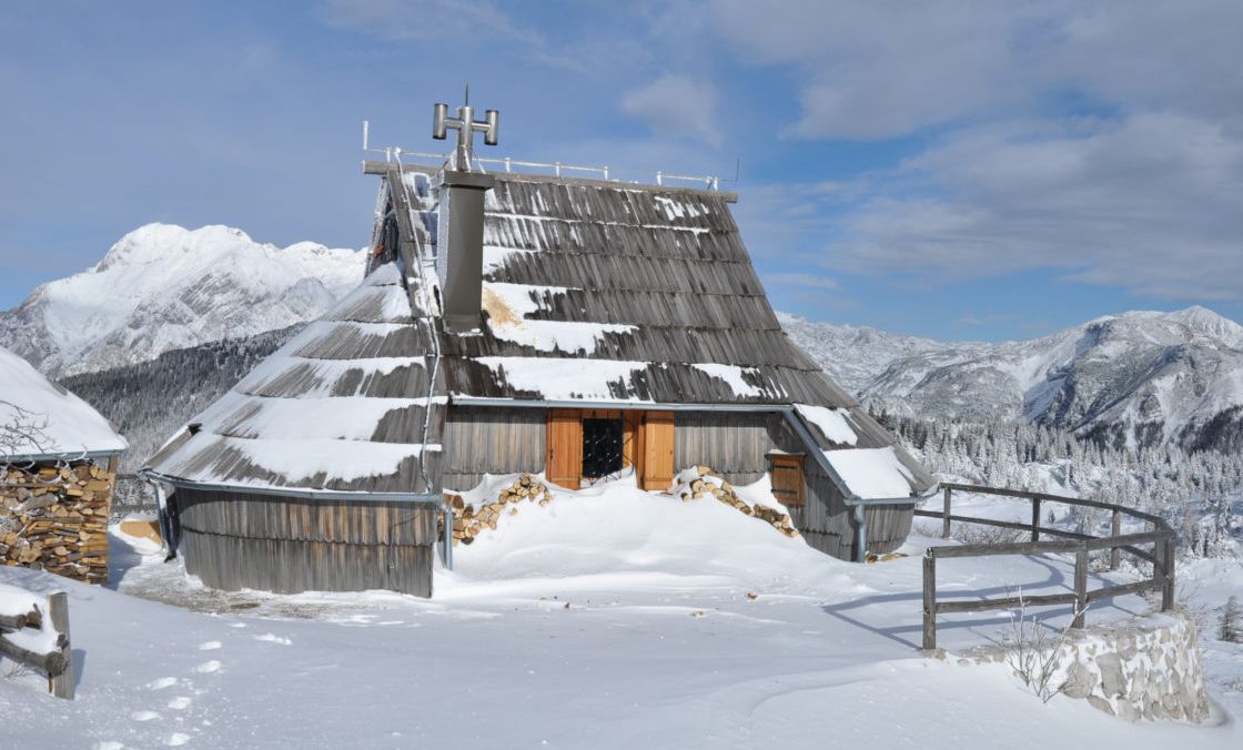 Koca.si /Pravljica/Fairytale - Velika planina