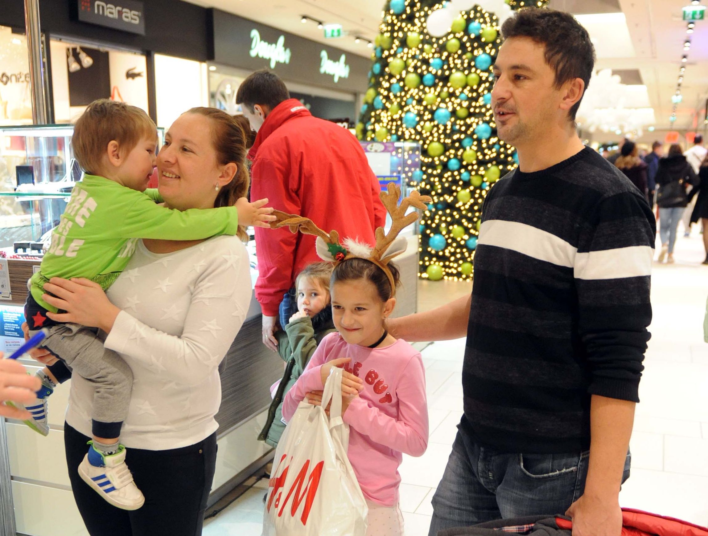 Nešto smo kupili na sniženju, a nešto i po redovnoj cijeni - Sanda i Igor