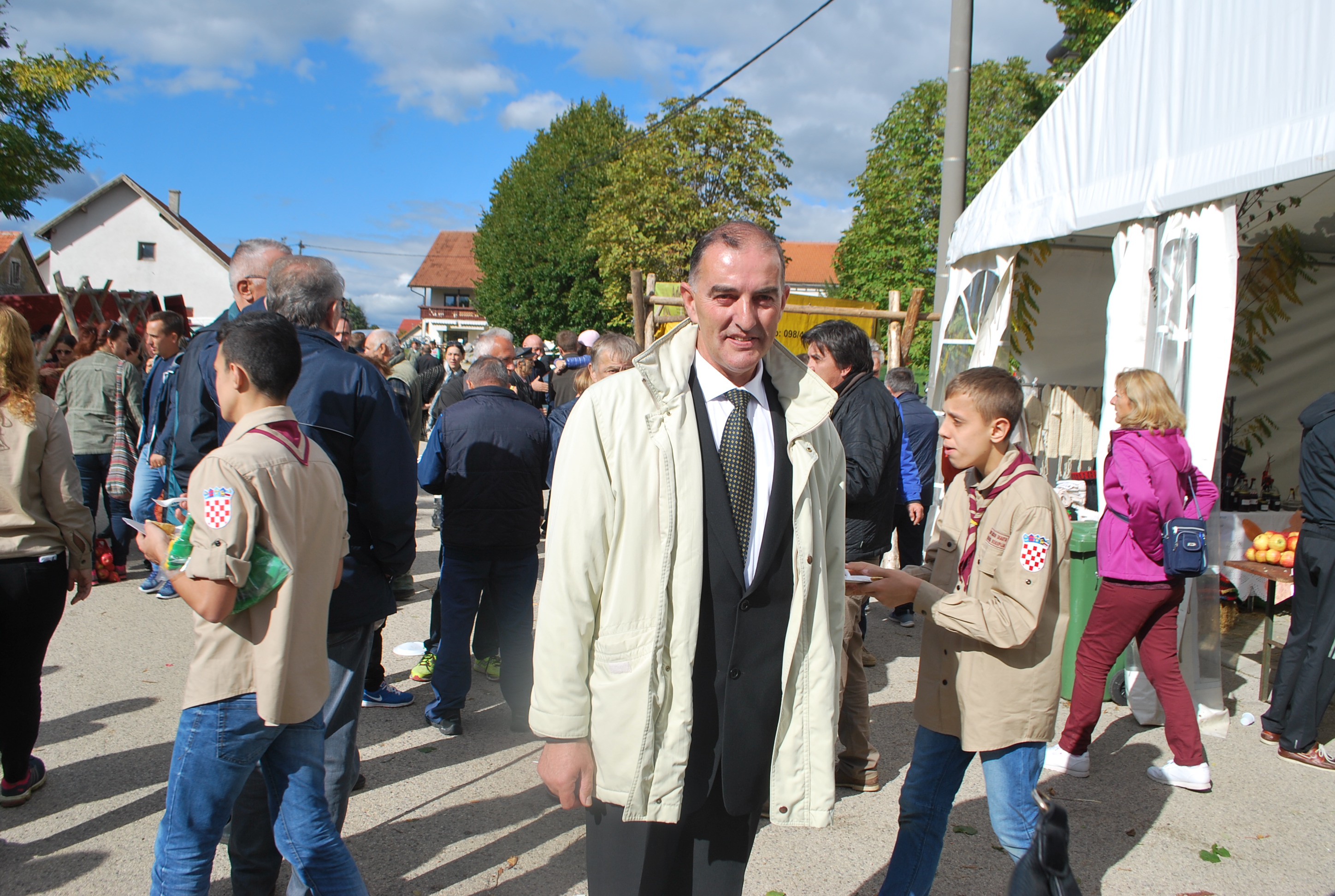 Trebaju nam ljudi - načelnik Lovinca Ivan Miletić / Foto Anto RAVLIĆ