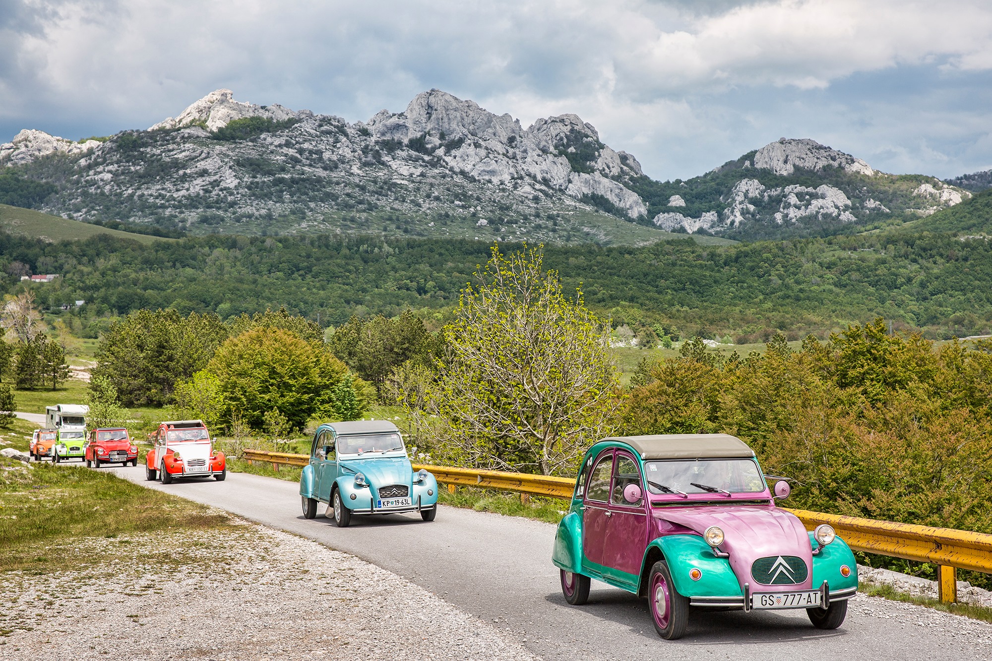 Spačeki obilaze Velebit, Hrvatski Citroen klub, Foto Marin SMOLČIĆ