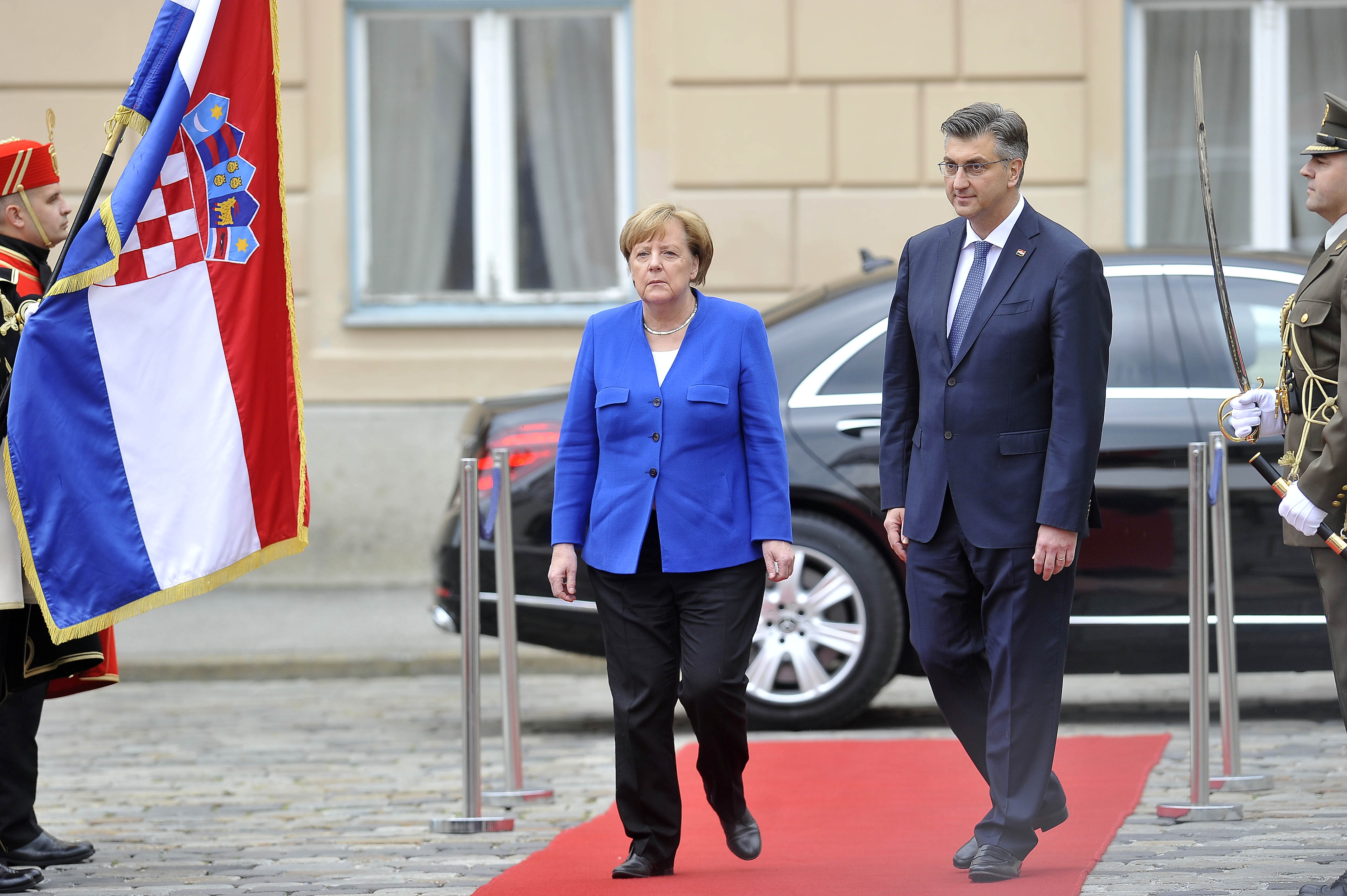 Plenkovic S Merkel Hrvatska Izvjesno Ulazi U Schengen I Eurozonu