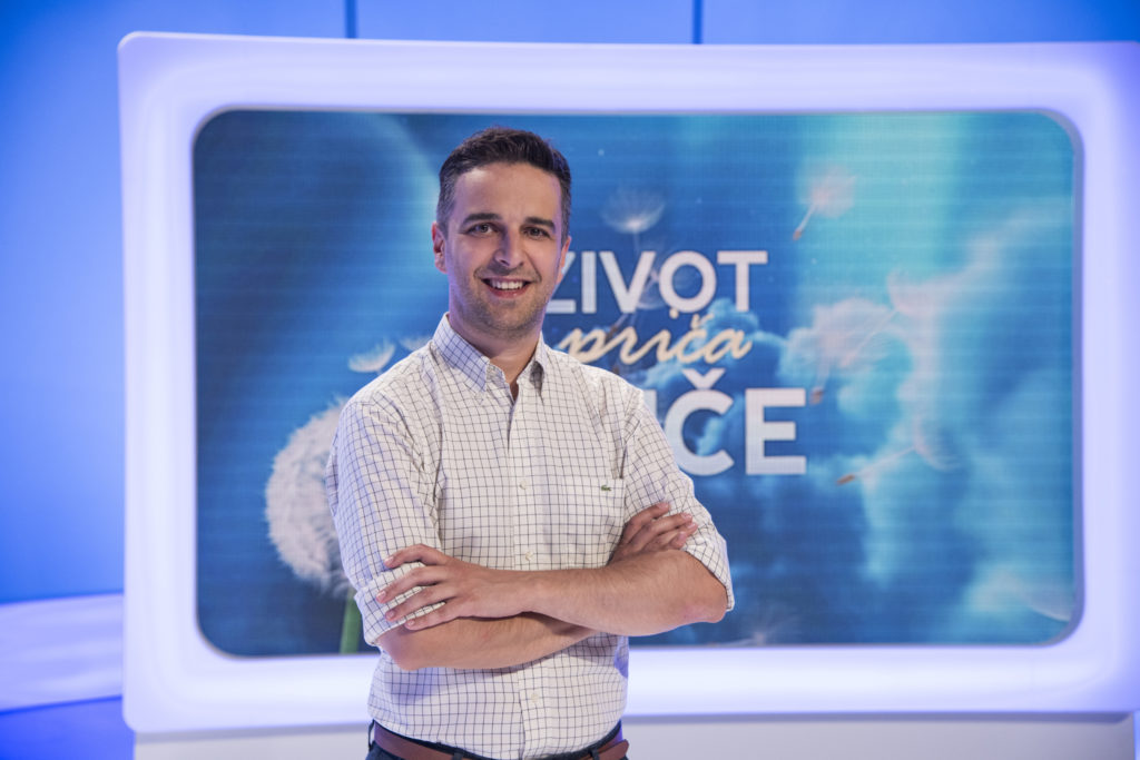 Dorijan Elezovic Sretan Sam Jer Druge Cinim Sretnima Novi List