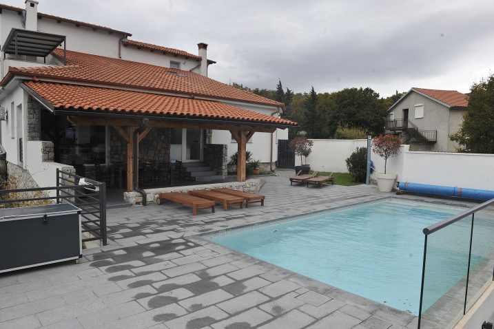 Vila Krasica / Snimio Roni BRMALJ