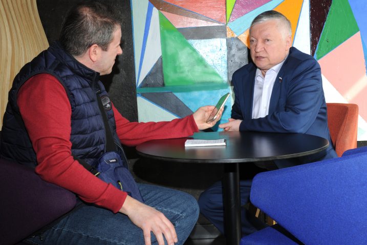 Anatolij Karpov i naš novinar Zlatko Horvat/M. GRACIN