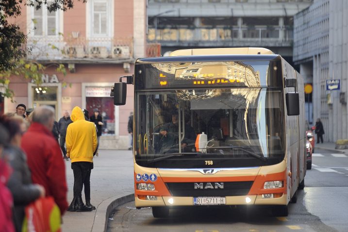 Posebno je korekcijom pogođen riječki prsten / Snimio Roni BRMALJ