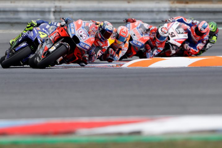 Andrea Dovizioso na čelu kolone/Foto REUTERS