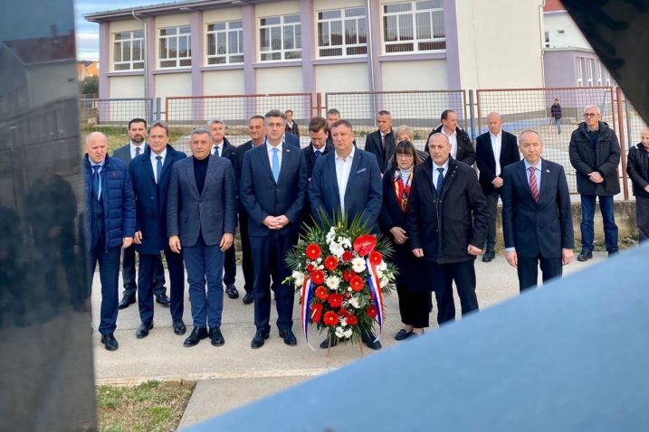 Gotovina i Plenković zajedno u Škabrnji