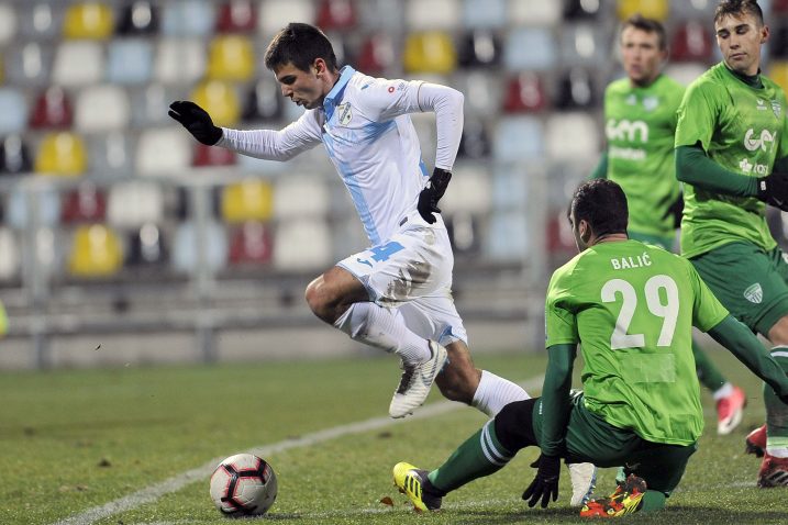 Domagoj Pavičić/R. BRMALJ