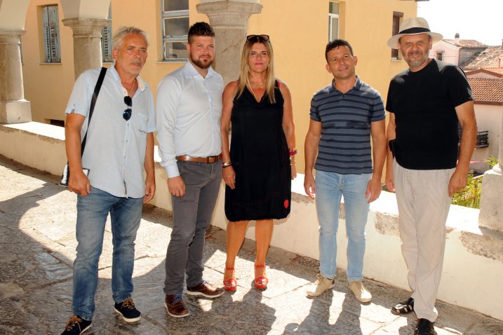 Sanjin Mandičić, Matej Mostarac, Helena Ninković Budimlija, Saša Matovina i Mladen Medak Gaga najavili su festival čakavske šansone 2019.