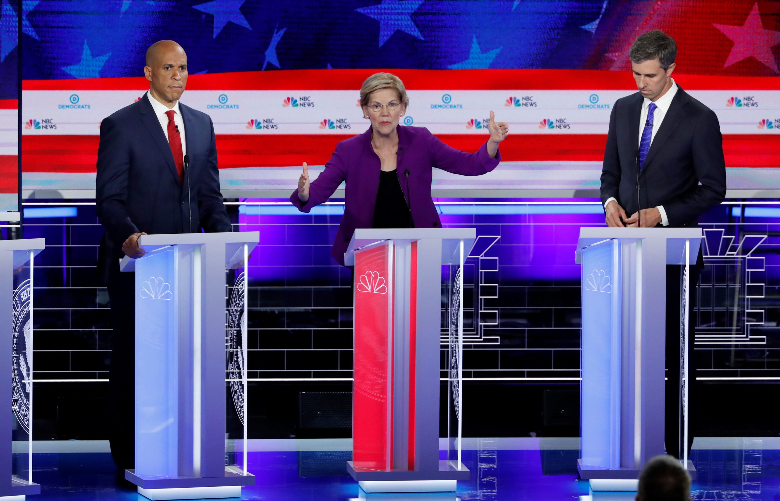 Elizabeth Warren, Cory Booker i Beto O'Rourke / REUTERS