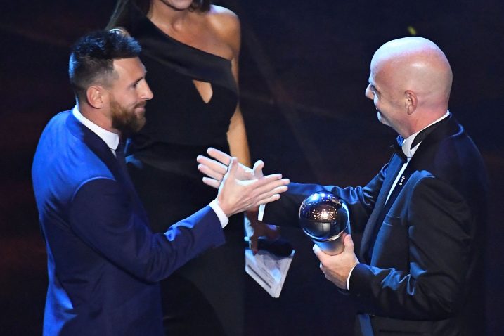 Leo Messi i Gianni Infantino/Foto REUTERS