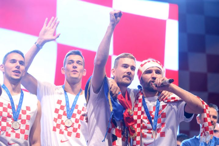 Filip Bradarić u društvu Milana Badelja/G. STANZL/PIXSELL