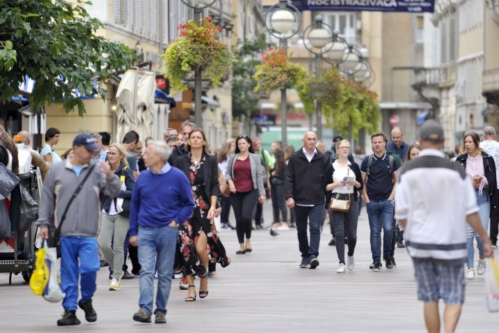 Rijeka gubi stanovništvo brže od ostalih velikih gradova u Hrvatskoj / Foto Vedran KARUZA