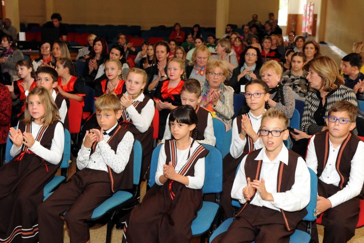 Tradicionalni program svake godine okuplja više stotina djece / Snimio Marko GRACIN