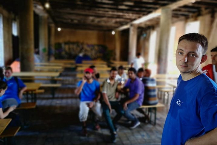 Teško mi je trpjeti činjenicu da na granicama moje zemlje tako nešto postoji - Bojan Glavašević