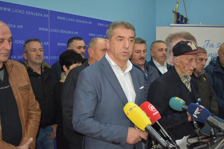 Župan Darko Milinović, nositelj Nezavisne liste, održao je još jedan redovni radni sastanak sa predsjednicima Mjesnih odbora s područja Grada Gospića