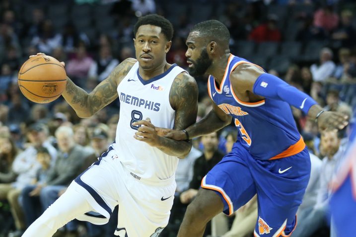 MrShon Brooks (Memphis Grizzlies) i Tim Hardaway (New York Knicks)/Foto REUTERS