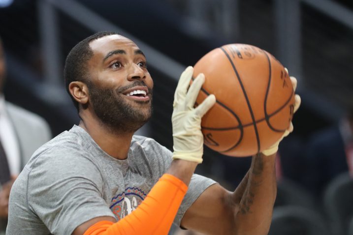 Wayne Ellington, branič New York Knicksa, zagrijavao se u rukavicama.../Foto REUTERS