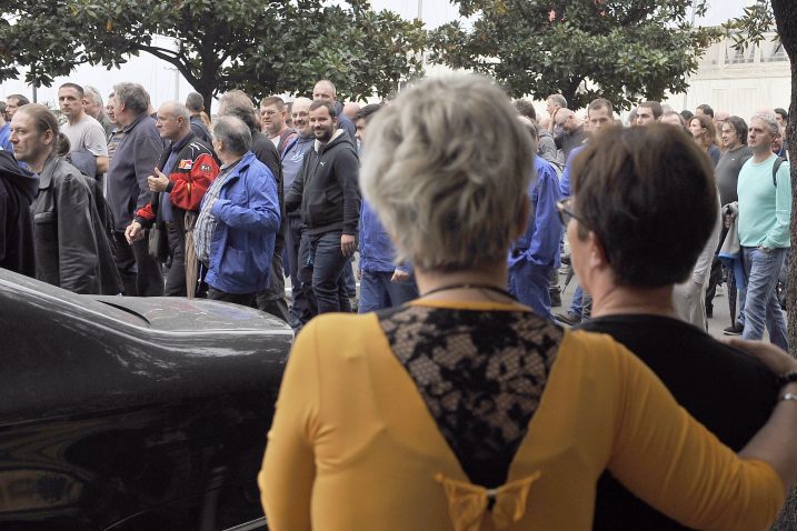 S prosvjedne šetnje trećemajaca Rijekom / Foto Vedran Karuza