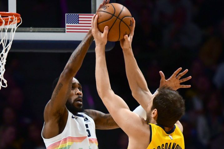 Will Barton (Denver Nuggets) i Bojan Bogdanović (Indiana Pacers)/Foto REUTERS