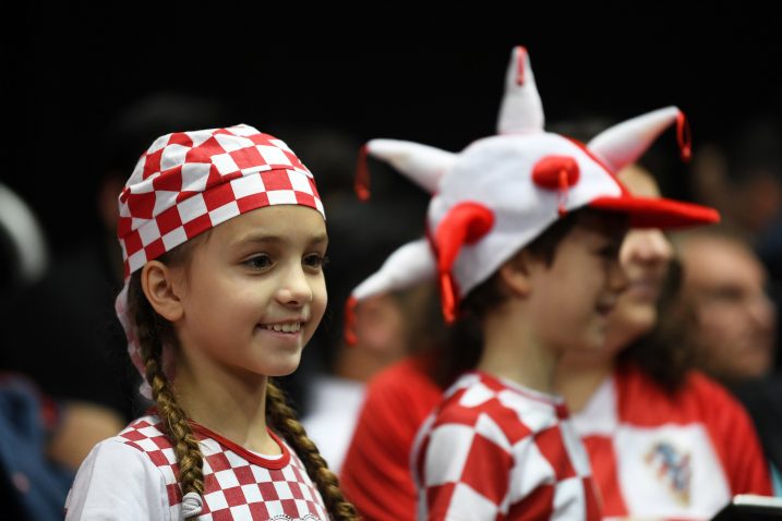 Hrvatski rukometaši ponovo su uživali gromoglasnu podršku/Foto REUTERS