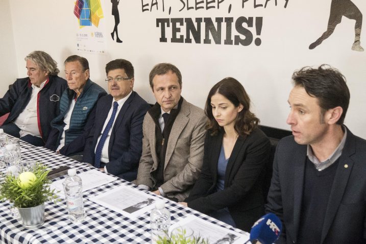 Gordan Širola, Niko Pilić, Ivo Dujmić, Branimir Horvat, Jelena  Kostanić Tošić  i Fernanrdo Kirigin na presici/Foto M. ANIČIĆ