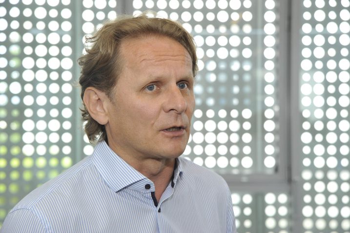 COVID-19 nije mnogo smrtonosniji od virusa gripe koje imamo svake godine, no širi se dosta brzo - Ivan Đikić / Snimio Sergej DRECHSLER
