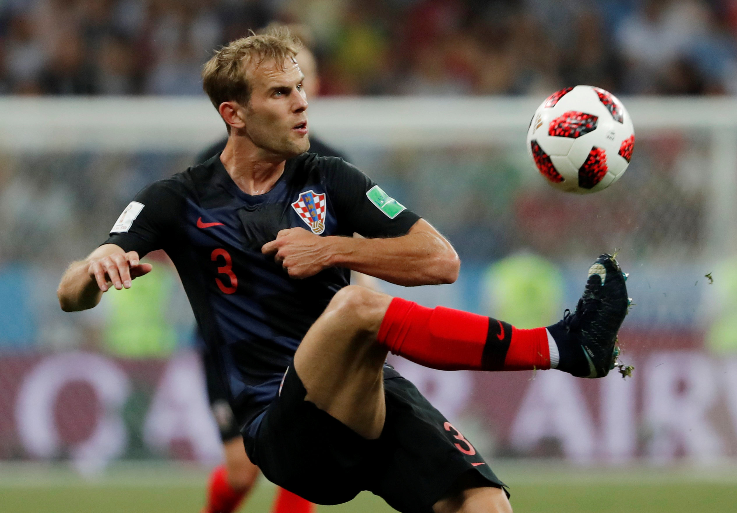 Ivan Strinić i službeno u redovima velikana Milana Novi list