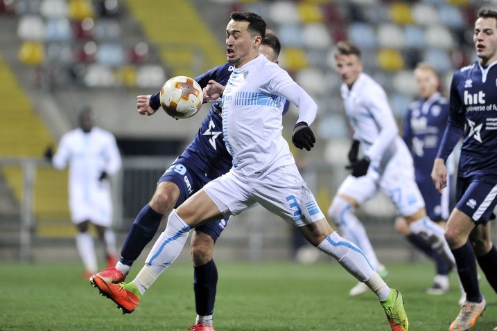 Jason Davidson/R. BRMALJ