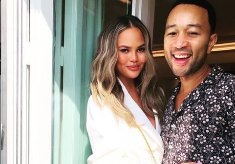 FOTO/Chrissy Teigen, Instagram