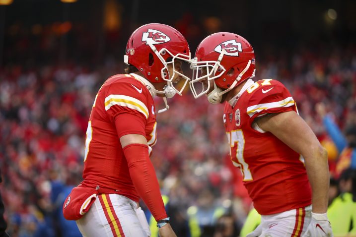 Patrick Mahomes i Travis Kelce (Kansas City Chiefs)/Foto REUTERS