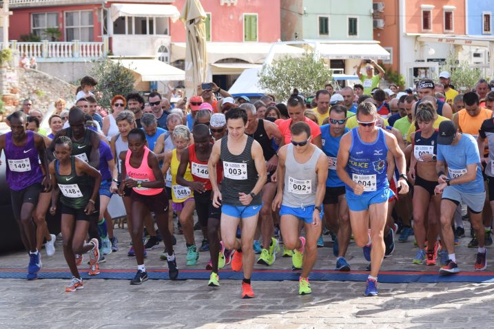 Detalj sa starta polumaratona/Foto B. PURIĆ