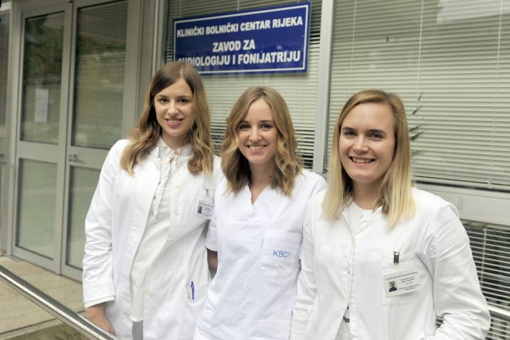 Patricia Orlić, Lara Pilepić i Mia Mešter diplomirale su ovog ljeta i izabrale upravo kliničku logopediju / Foto Vedran KARUZA