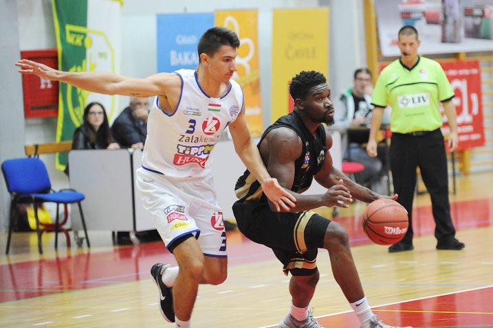 Ash Yacoubou/S. DRECHSLER