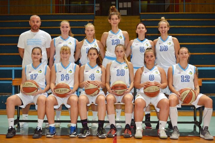Košarkašice FSV-a s trenerom Marinom Mijaljevićem