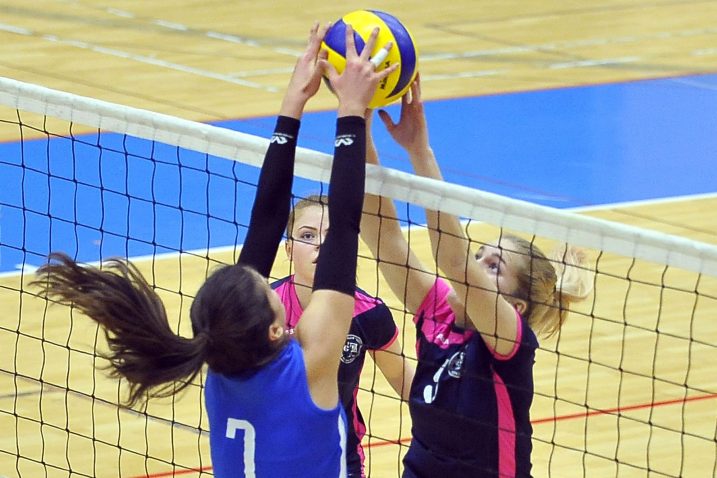 Lorena Ivić (Drenova) i Lisa Nikolić (Kostrena)/V. KARUZA