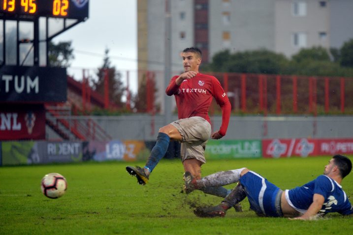 Mateo Monjac zabio je pogodak za 3:2/D. ŠKOMRLJ