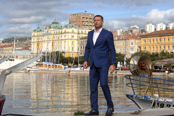 Imam potpuno istu distancu i prema lijevima, i prema desnima. I tako će i ostati – Marinko Koljanin / Snimio Marko GRACIN