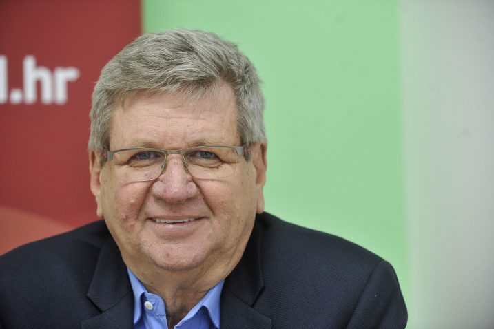 Nisam ljut zbog poruke, nego mislim da vodstvo SDP-a opijeno pobjedom Milanovića ne spoznaje potrebu okupljanja svih stranaka lijevog centra koje samo zajednički mogu poraziti HDZ i desničare koje okuplja Miroslav Škoro - Mirando Mrsić / Snimio Davor  KOVAČEVIĆ
