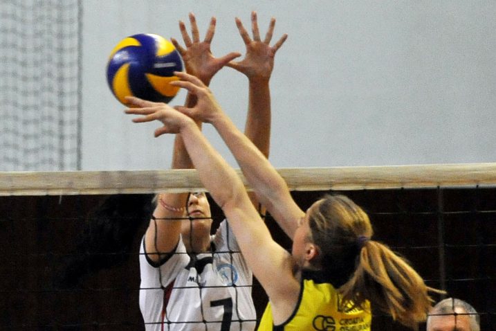 Natalia Tomić (Rijeka) i Mila Lukić (Mladost)/Foto S. JEŽINA