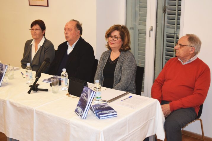 Lidija Kosmos, Tomislav Gospodnetić, Mirjana Čović i Julijano Sokolić na predstavljanju knjige / Snimio Bojan PURIĆ