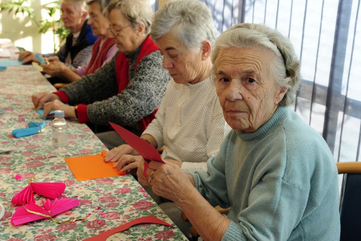 NOVI UNOSNI BIZNIS Na starački dom u Istri čeka se 10 godina, privatni domovi niču kao gljive poslije kiše - Novi list