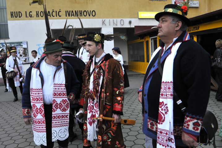 U Ivankovu cijene i svadbene običaje, na tradicionalnoj manifestaciji "Sve se čaje okupiše" / Photo: Goran Ferbezar/PIXSELL