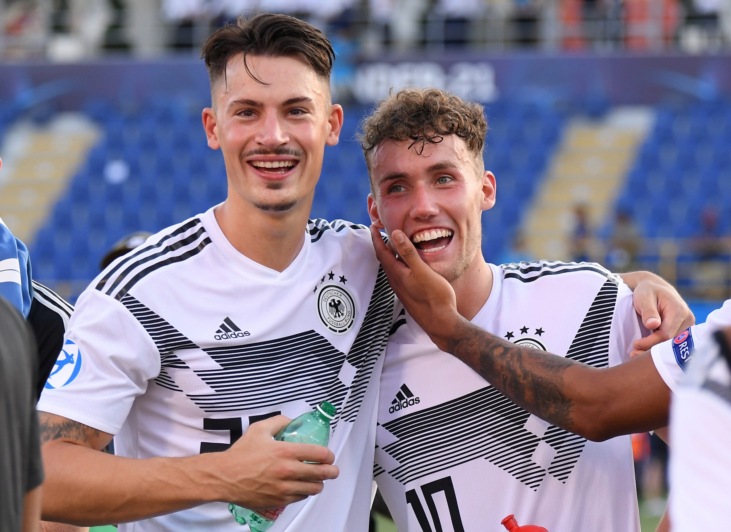 Luca Waldschmidt i Robin Koch (Njemačka)/Foto REUTERS