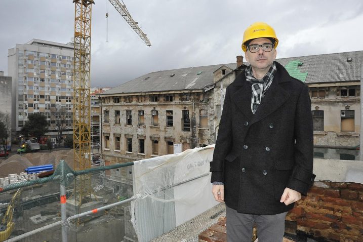 Niko Cvjetković na gradilištu u bivšem »Benčiću« / Snimio sergej DRECHSLER