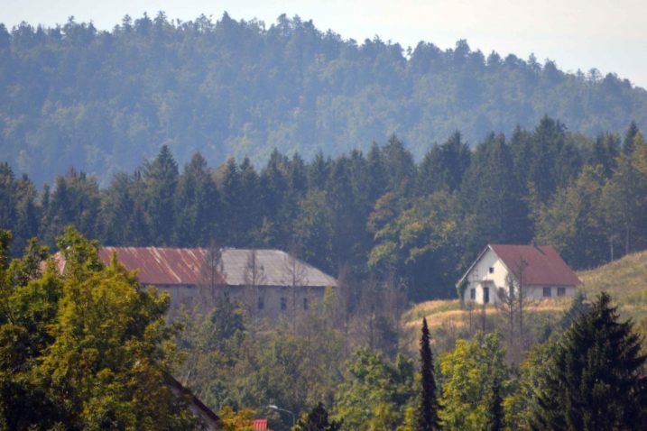 Planira se novi život bivših vojnih skladišta / Snimio Marinko KRMPOTIĆ