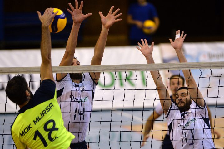 Bojan Janjanin i Luka Lasić u riječkom bloku/Foto Arhiva NL